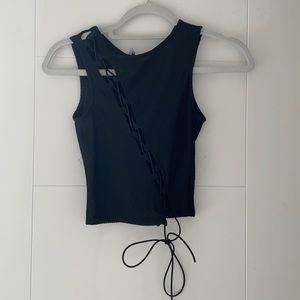 lace up tank top
